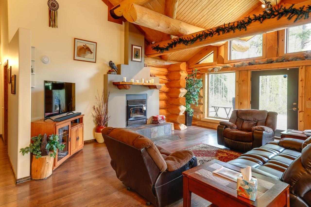 Riverside Log Cabin On-Site Aurora Viewing! North Pole Kültér fotó